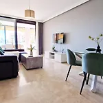 Aa Guest - Poetas Eco In Marbella With Swimming Pool * 말라가